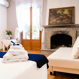 La Petite Maison Florence