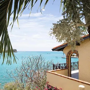 Secret Harbour Boutique And Marina **** Lance aux Epines